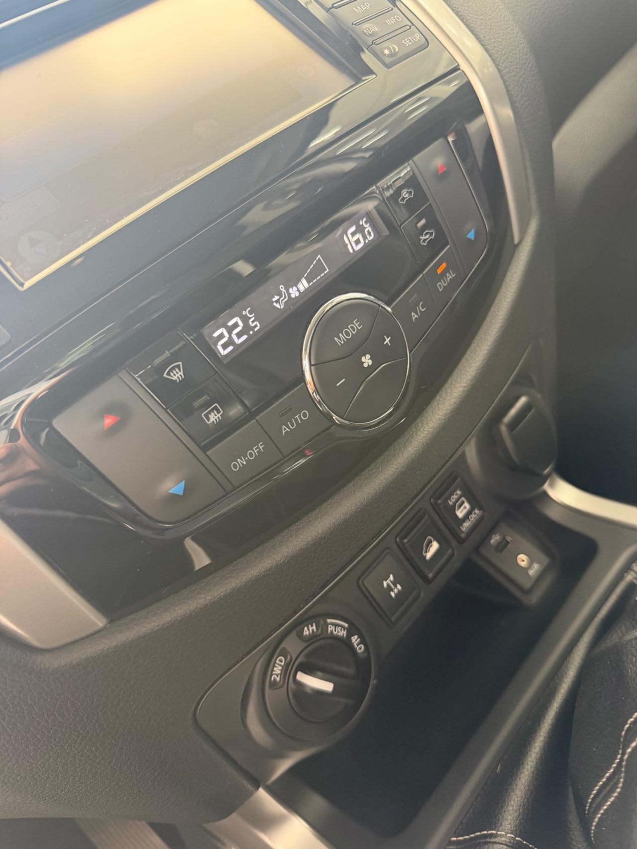 Nissan Navara 2.3 dCi 4WD N-Connecta FINANZIABILE
