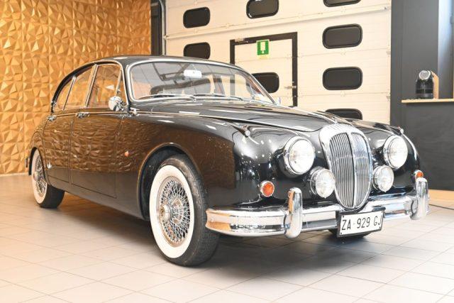 DAIMLER Sovereign 2.5 V8 AUTO GUIDA A DESTRA PERFETTA ITALIANA NUOVA