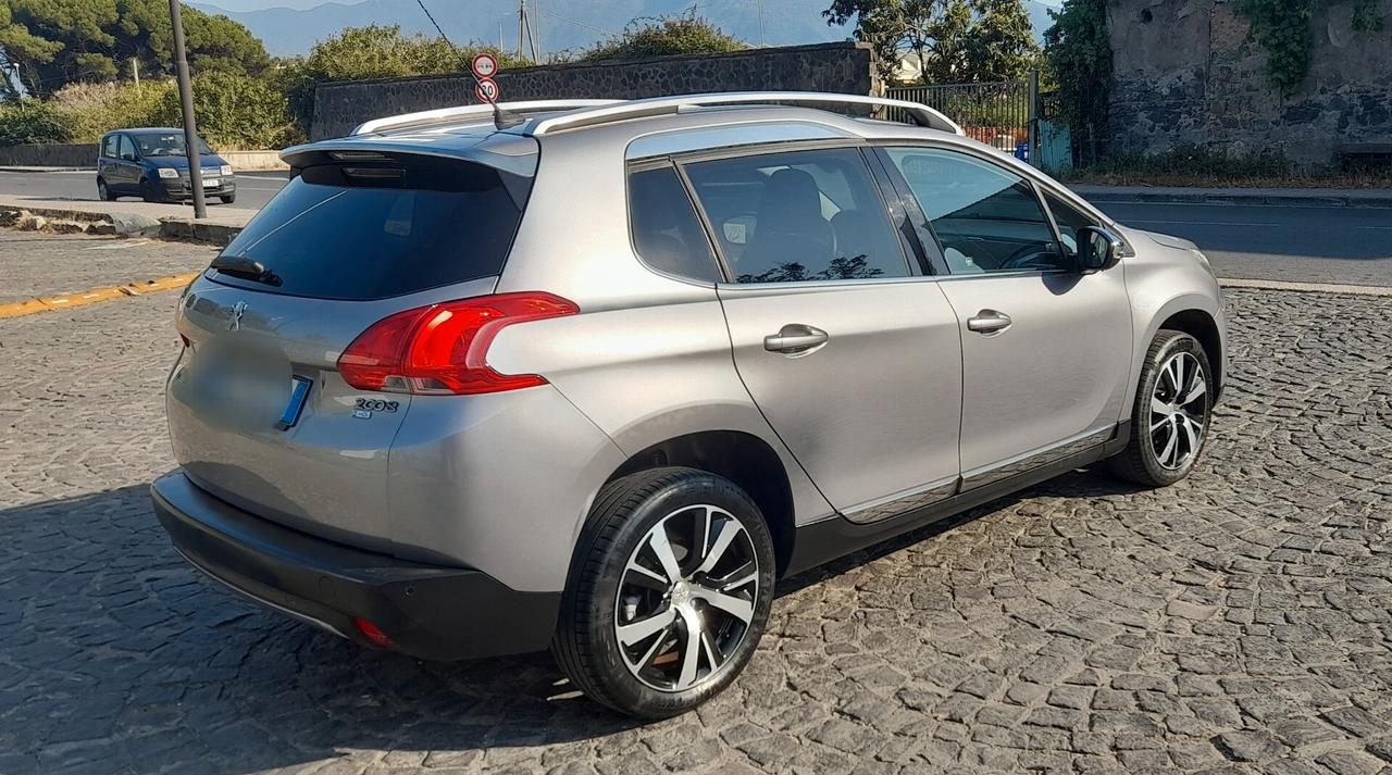 Peugeot 2008 BlueHDi 120 S&S Allure