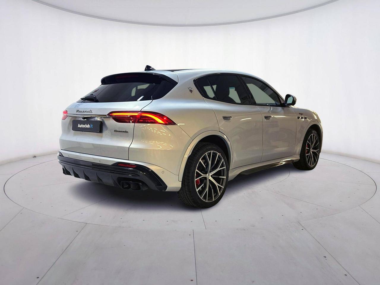 Maserati Grecale 3.0 V6 Trofeo 530cv