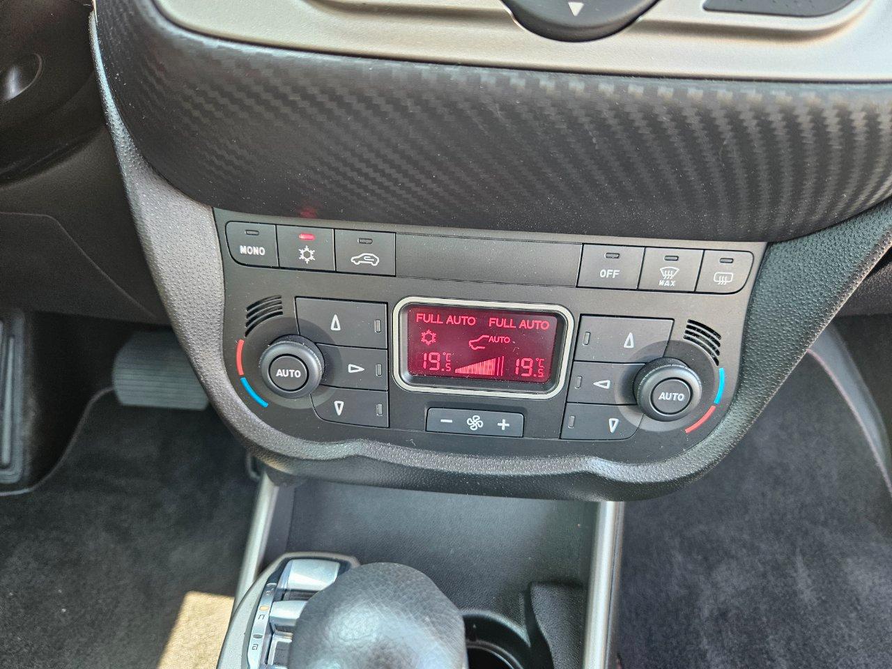 Alfa Romeo MiTo 1.4 tb m.air Distinctive sport pack tct