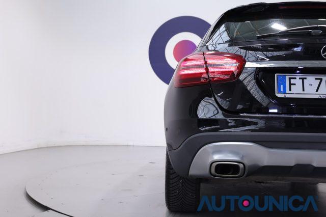 MERCEDES-BENZ GLA 200 D AUTOMATIC SPORT