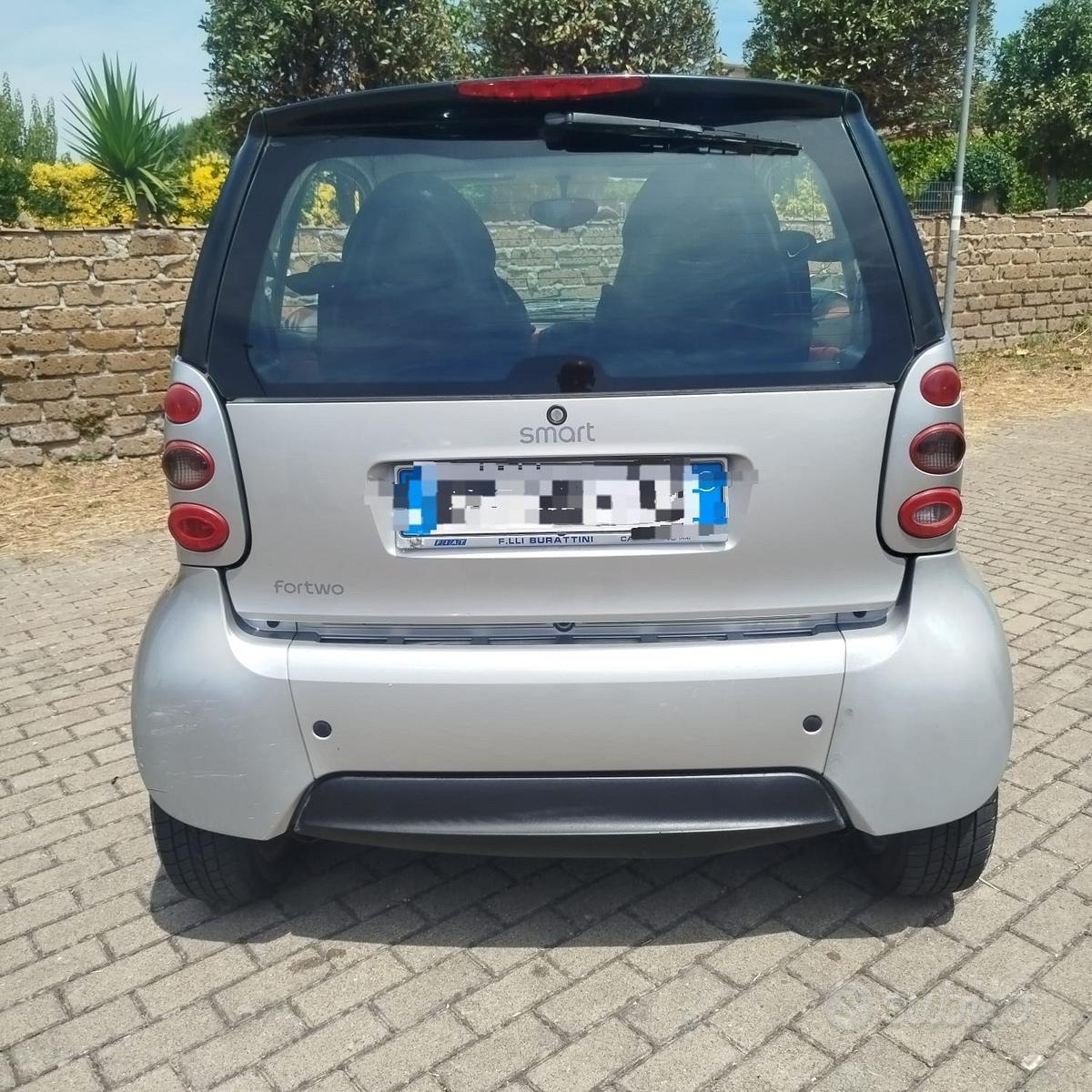 Smart benzina 700 con motore nuovo fatturato