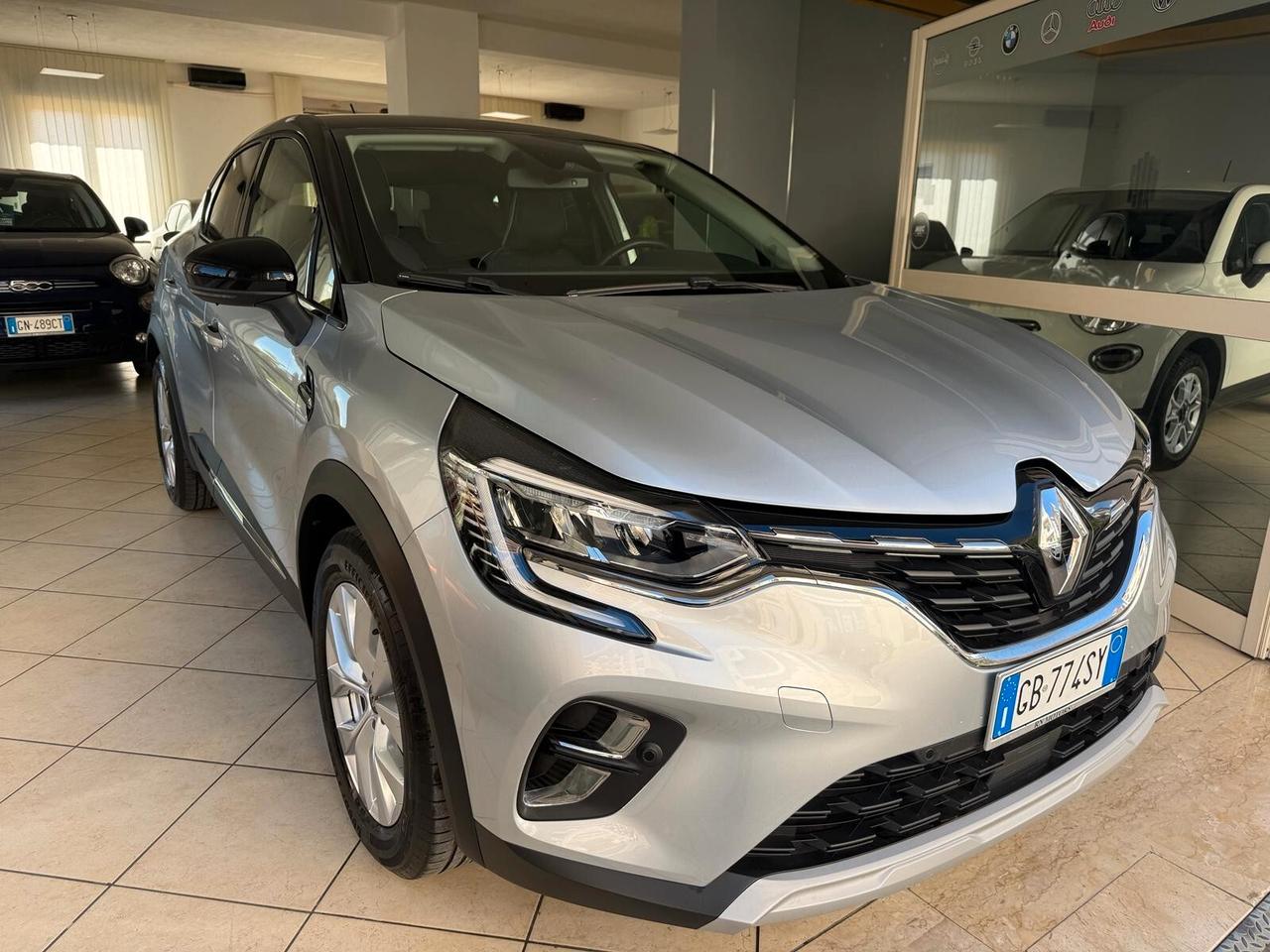 Renault Captur TCe 100 CV Intens