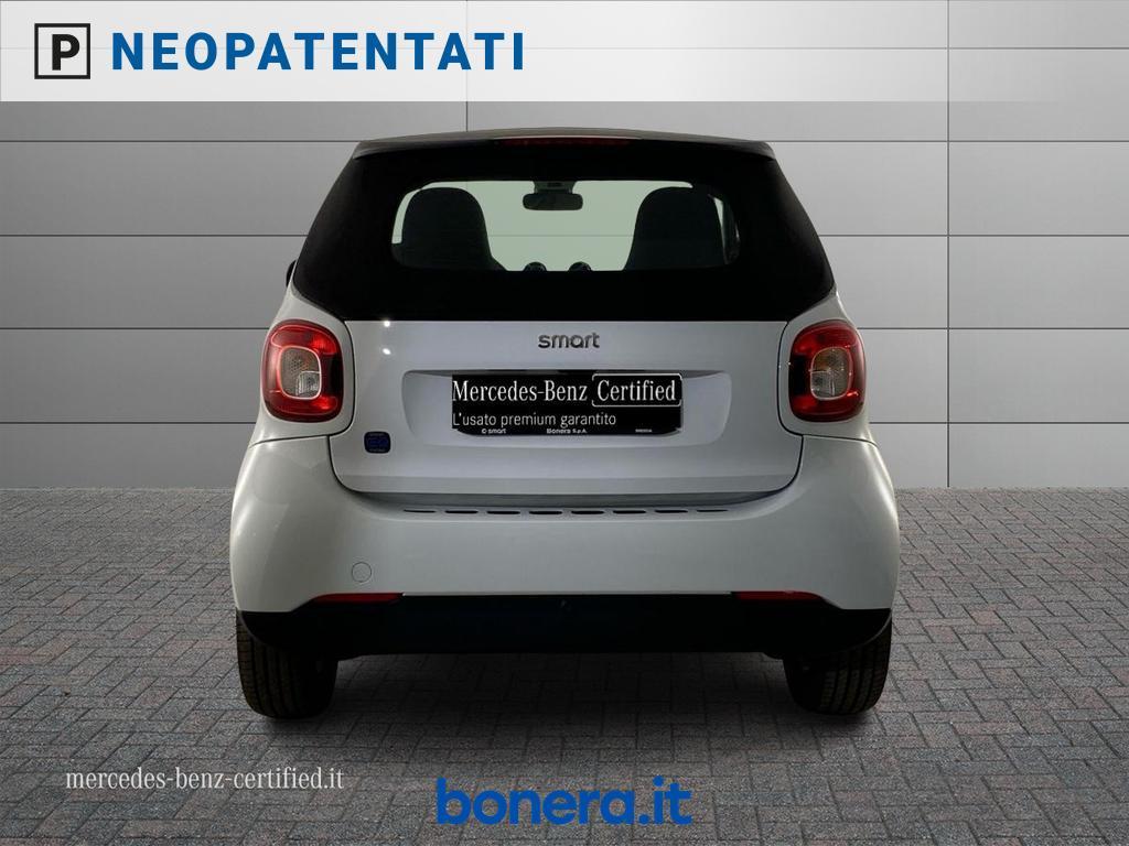 Smart fortwo cabrio EQ Passion