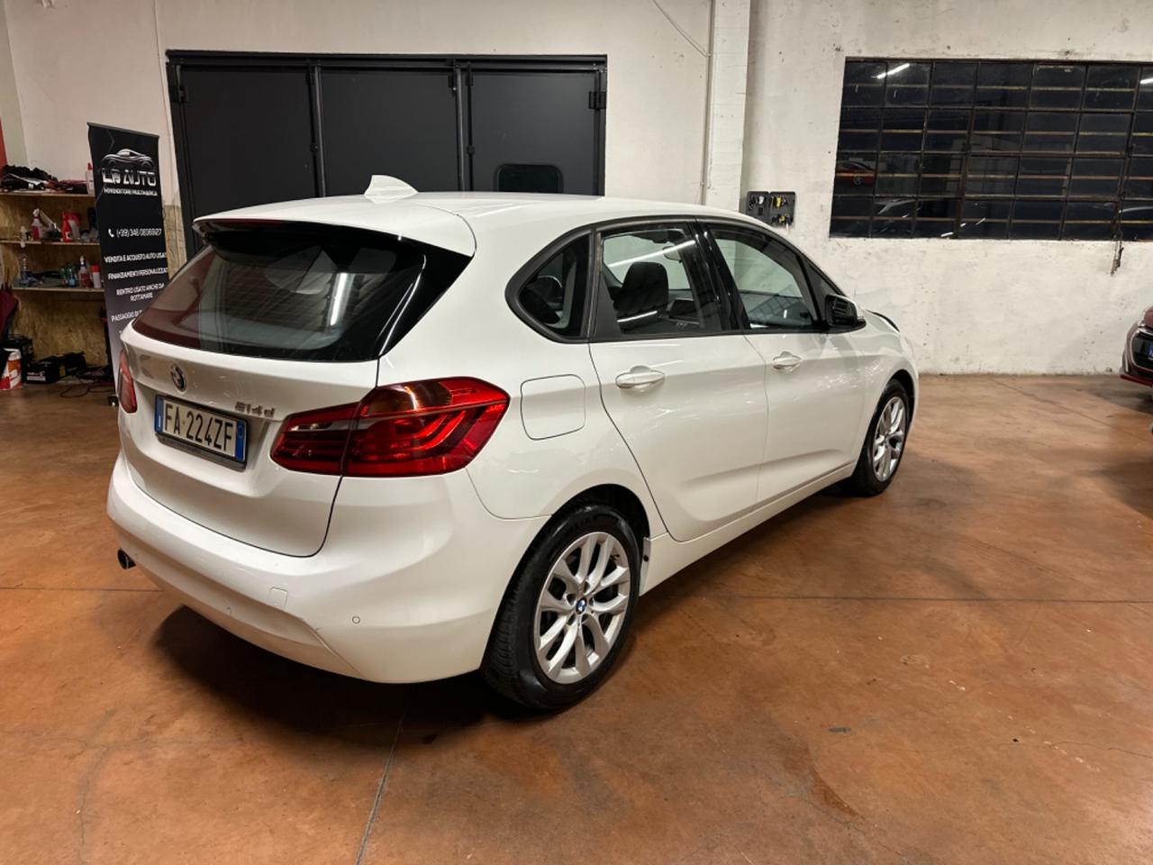 Bmw 2er Active Tourer 214d Advantage