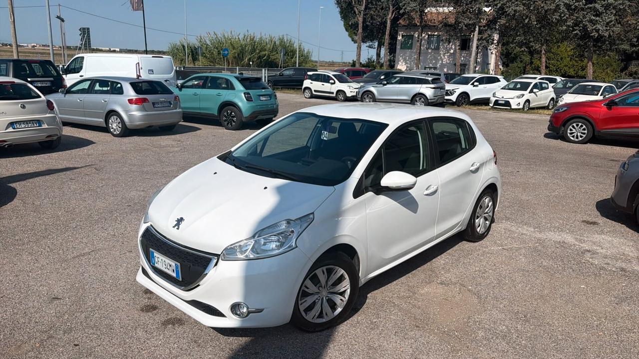Peugeot 208 1.2 VTi 82 CV 5 porte Access