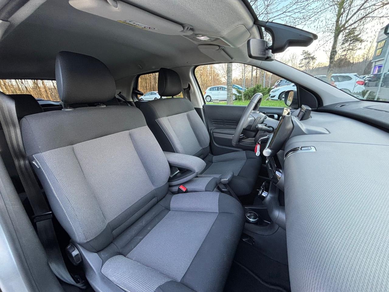 Citroen C4 Cactus PureTech 82 S&S ETG Shine