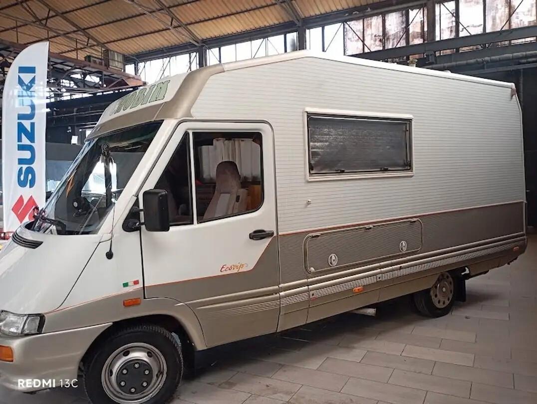 Iveco LAIKA ECO VIP 400 FRECCIA D'ORO GEMMELLATO
