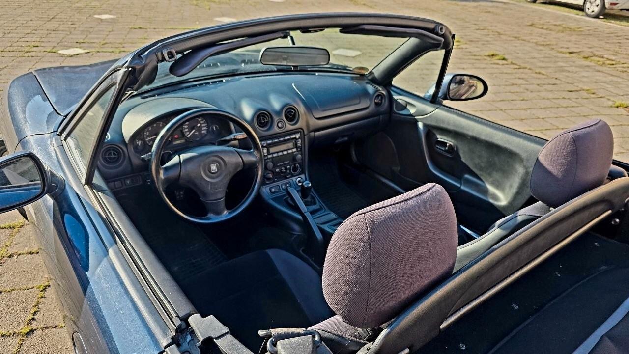 Mazda MX5 1.6 SPIDER ROADSTER