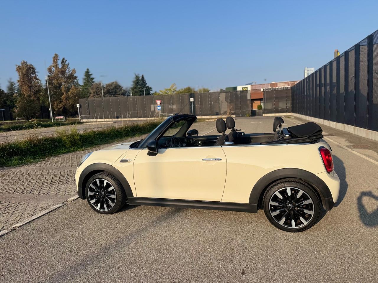 MINI COOPER D CABRIO 2018 GARANZIA 12 MESI