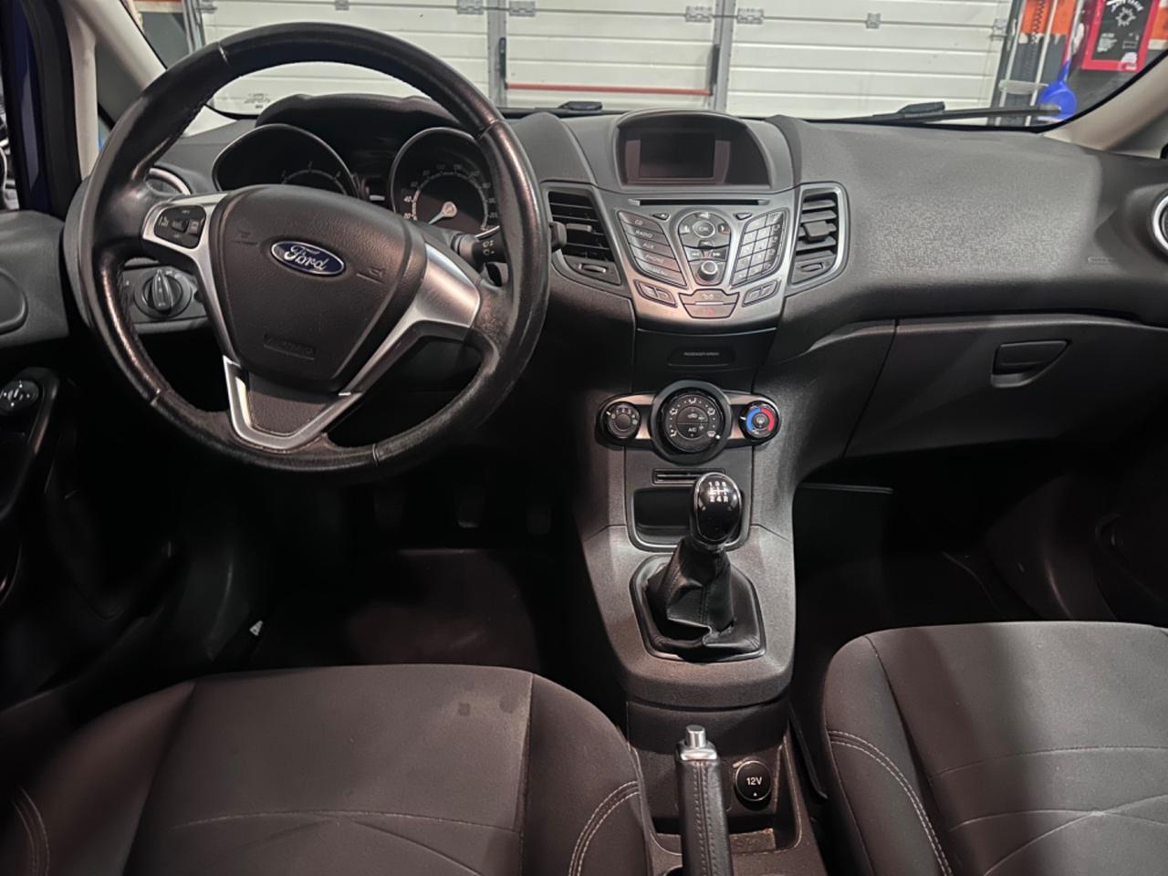 Ford Fiesta 1.5 TDCi 75CV 5 porte Titanium