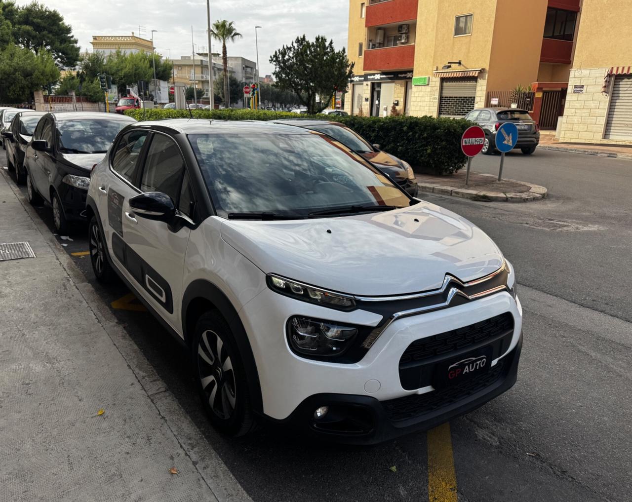 Citroen C3 BlueHdi Shine Pack