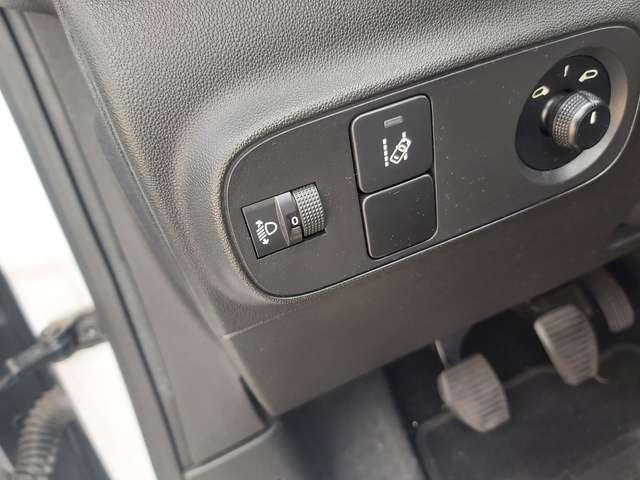 Citroen C3 1.2 puretech Exclusive 82cv E6
