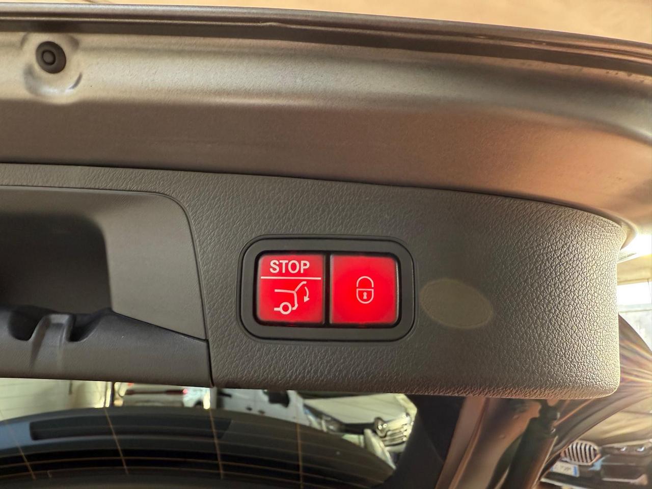 Mercedes-Benz GLA 200 d premium auto