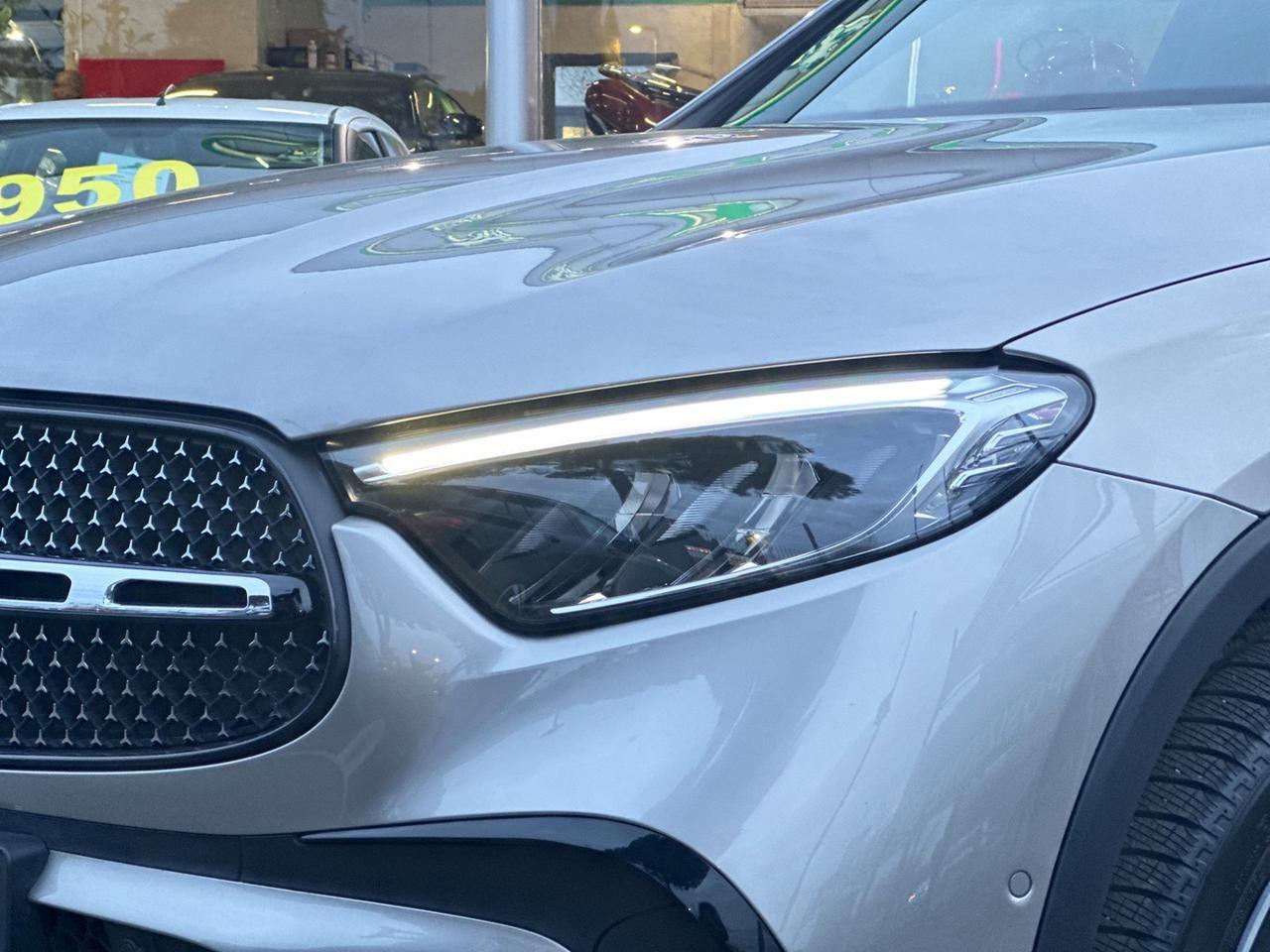 MERCEDES-BENZ GLC 300 de 4Matic Plug-in Hybrid PREMIUM*BISCOTTO