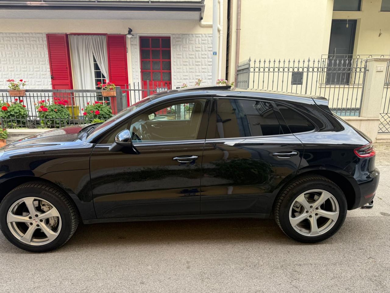 Porsche Macan 3.0 S Diesel con gancio traino
