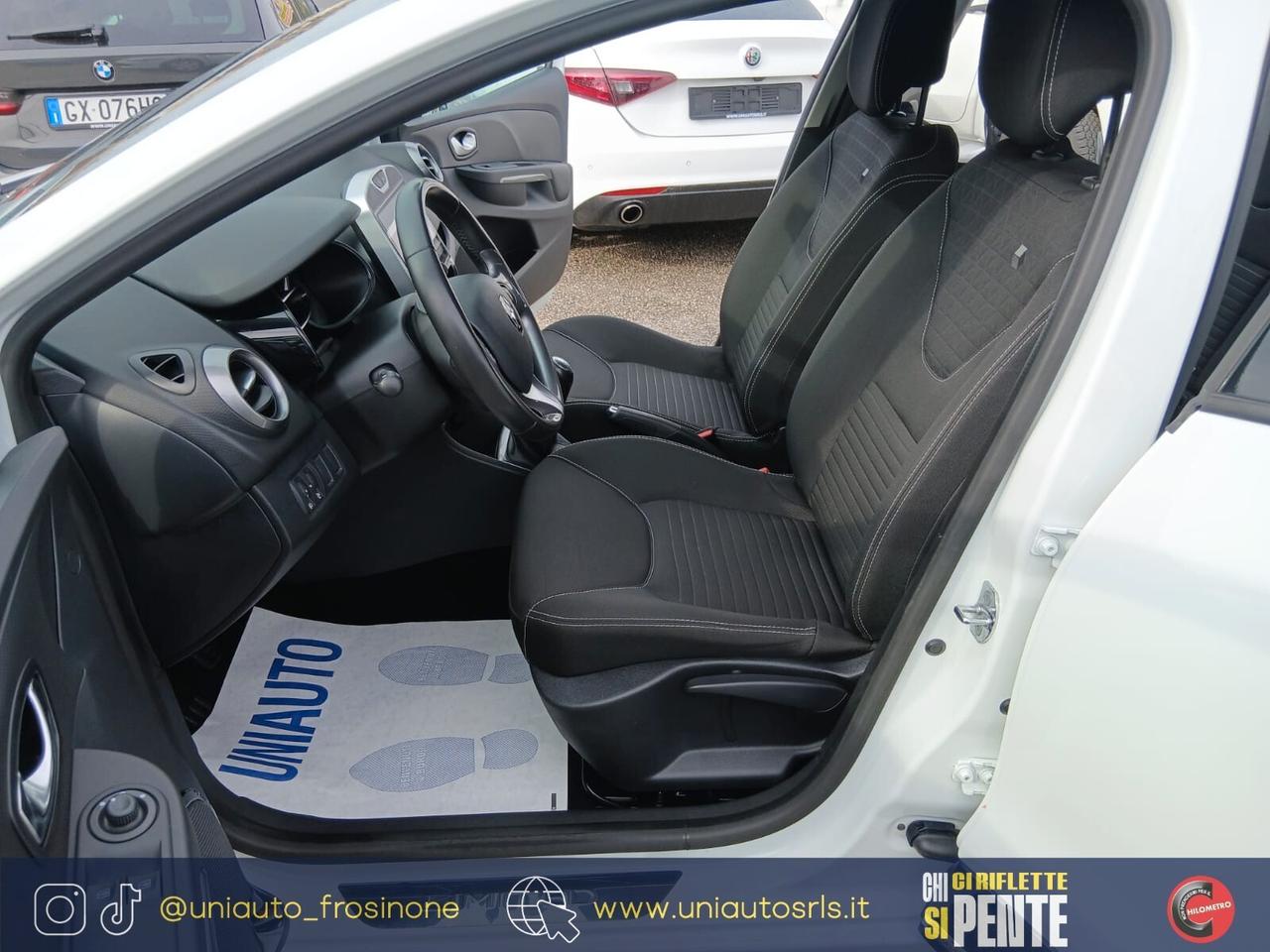 Renault Clio 1.2 75CV 5 porte Life