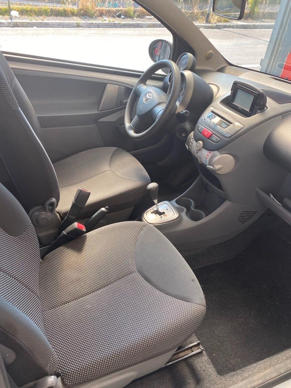 Toyota Aygo 1.0 12V VVT-i 3 porte - CAMBIO AUTOMATICO
