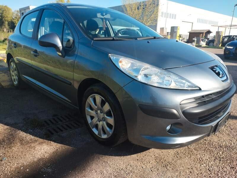 Peugeot 207 1.4 8V 75CV 5p. Energie Sport ECO GPL