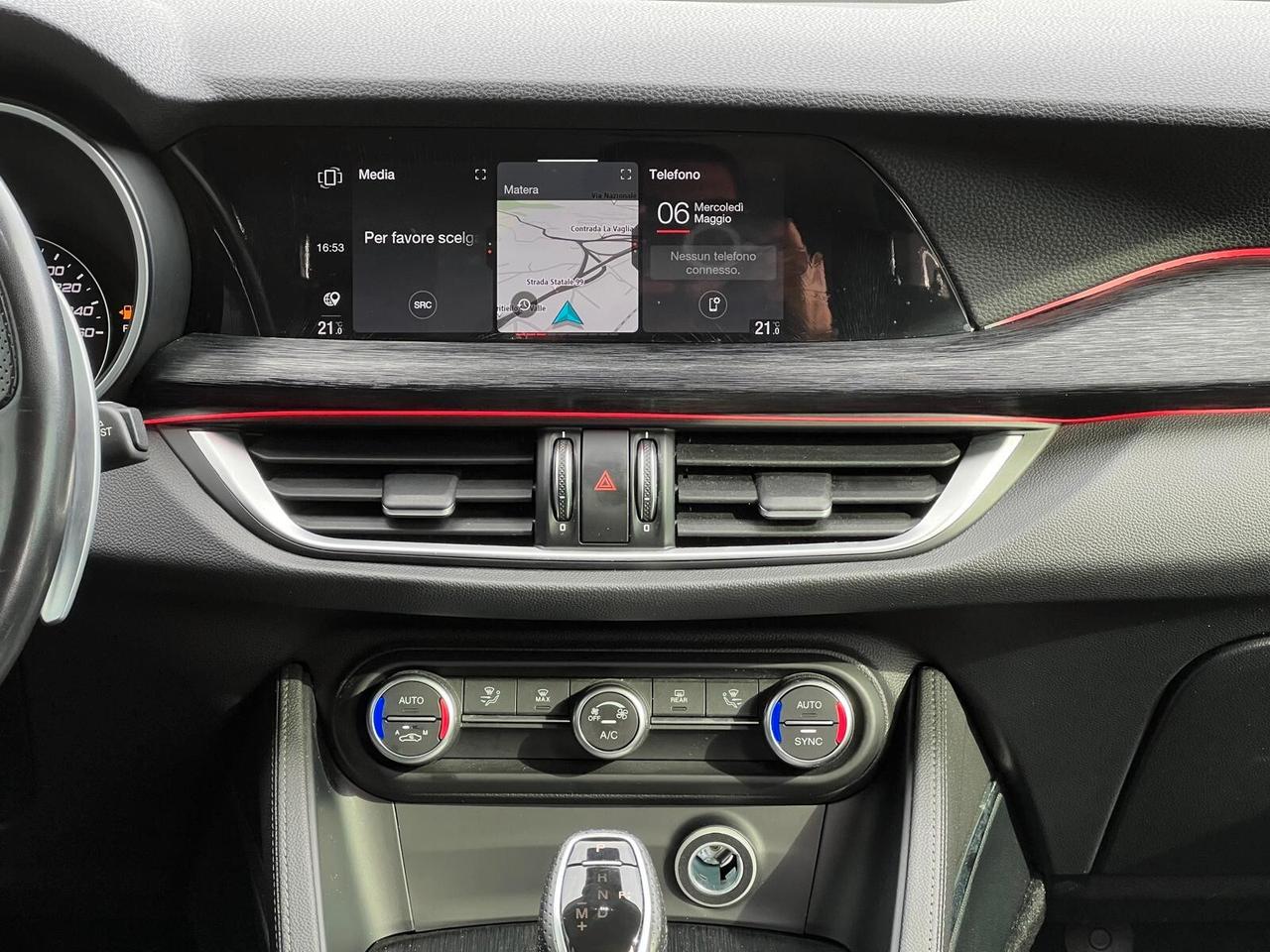 Alfa Romeo Stelvio 2.2 Turbodiesel 160 CV AT8 RWD Super Business