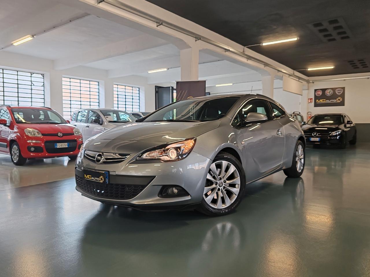 Opel Astra GTC 1.7 CDTI 130CV S&S 3 porte Elective