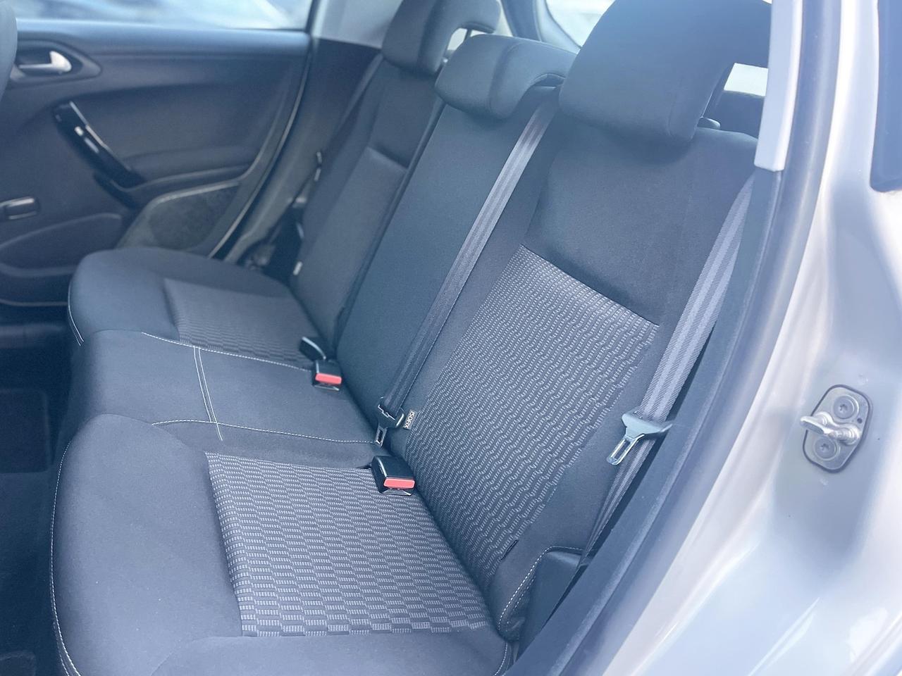 Peugeot 208 1.6 Diesel 75CV E6 Neo - 2016