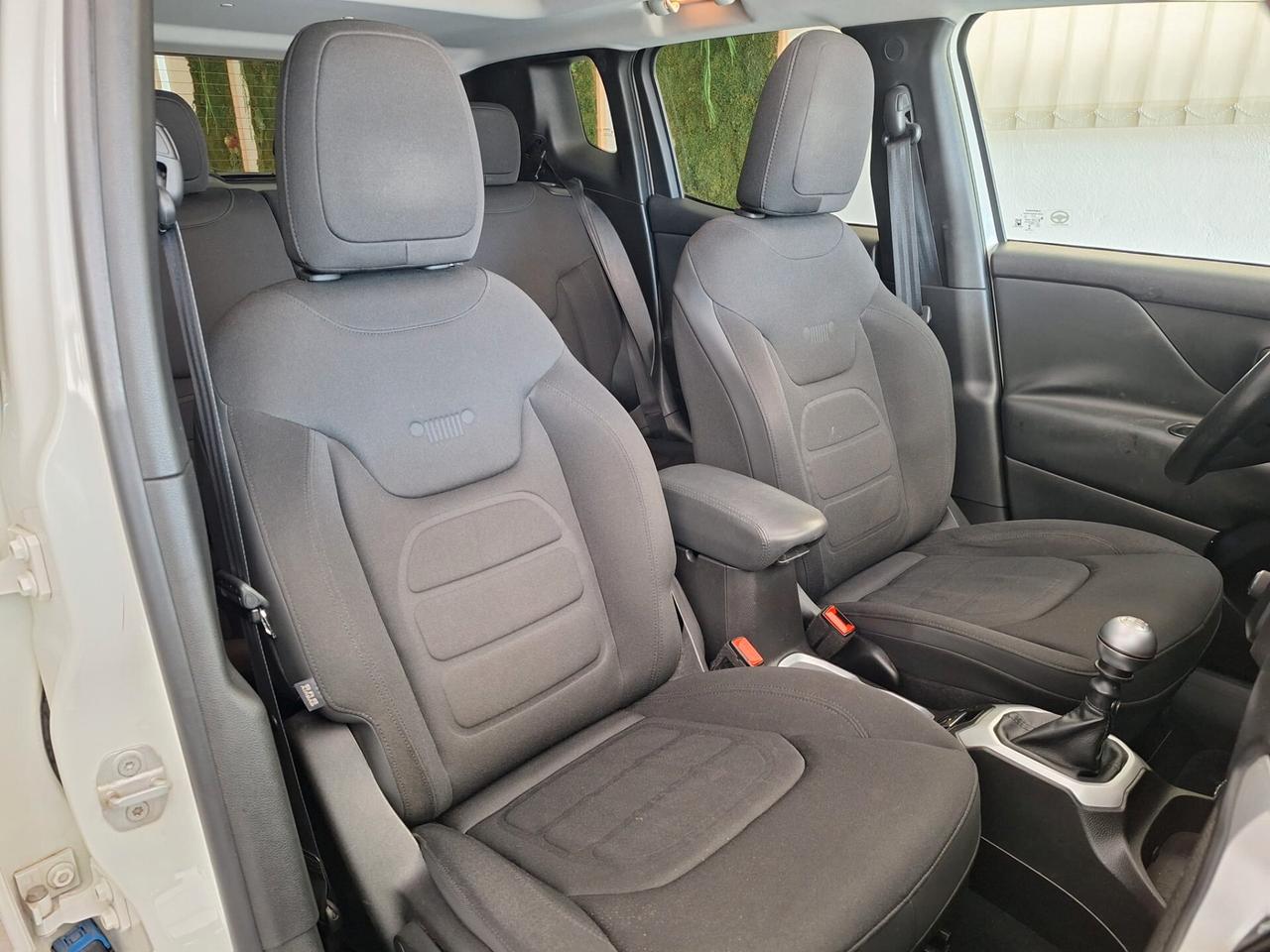 Jeep Renegade 1.6 Mjt 120CV - TETTO / GANCIO TRAINO