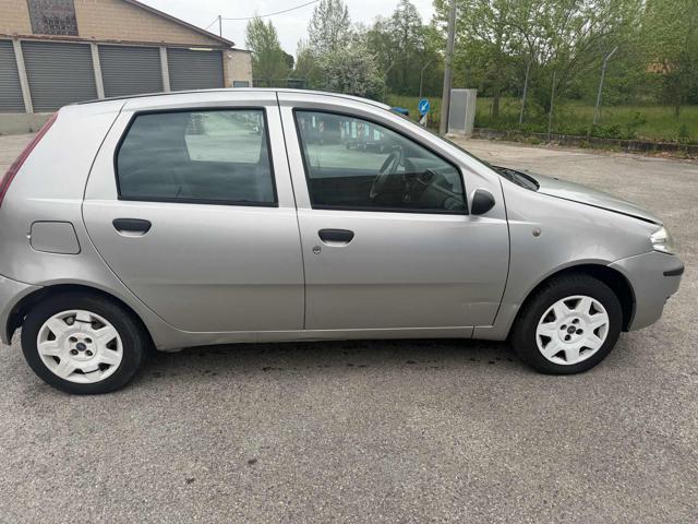 FIAT Punto 1.2 5p Natural Power senza nessun lavoro da fare