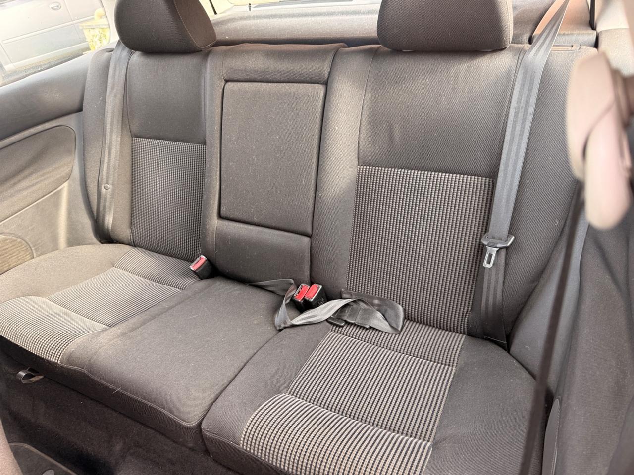 Volkswagen Golf 1.8 cat 3 porte Highline