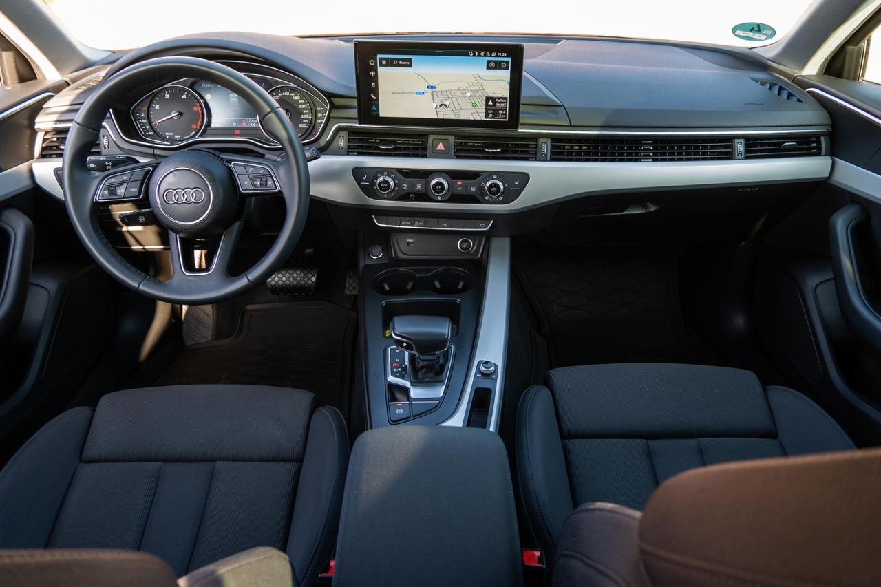 Audi A4 Avant 35 TDI Hybrid 163CV S Tronic MHEV - 2024