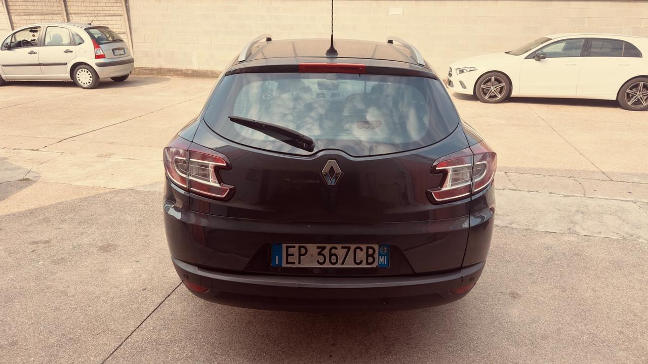 Renault Megane Mégane 1.5 dCi 110CV Start&Stop ESM SporTour BOSE