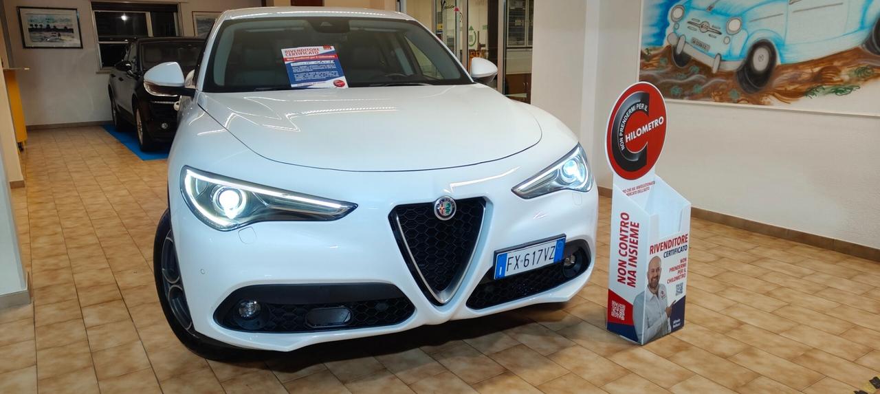 Alfa Romeo Stelvio 2.2 Turbodiesel 190 CV AT8 Q4 Super