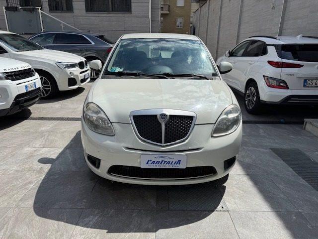 LANCIA Ypsilon 1.2 Versus