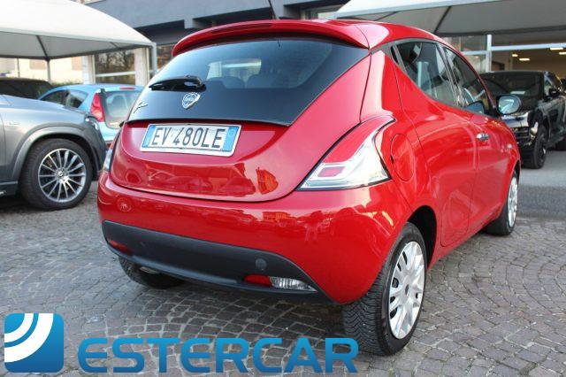 LANCIA Ypsilon 1.2 69CV 5 porte GPL Ecochic Gold