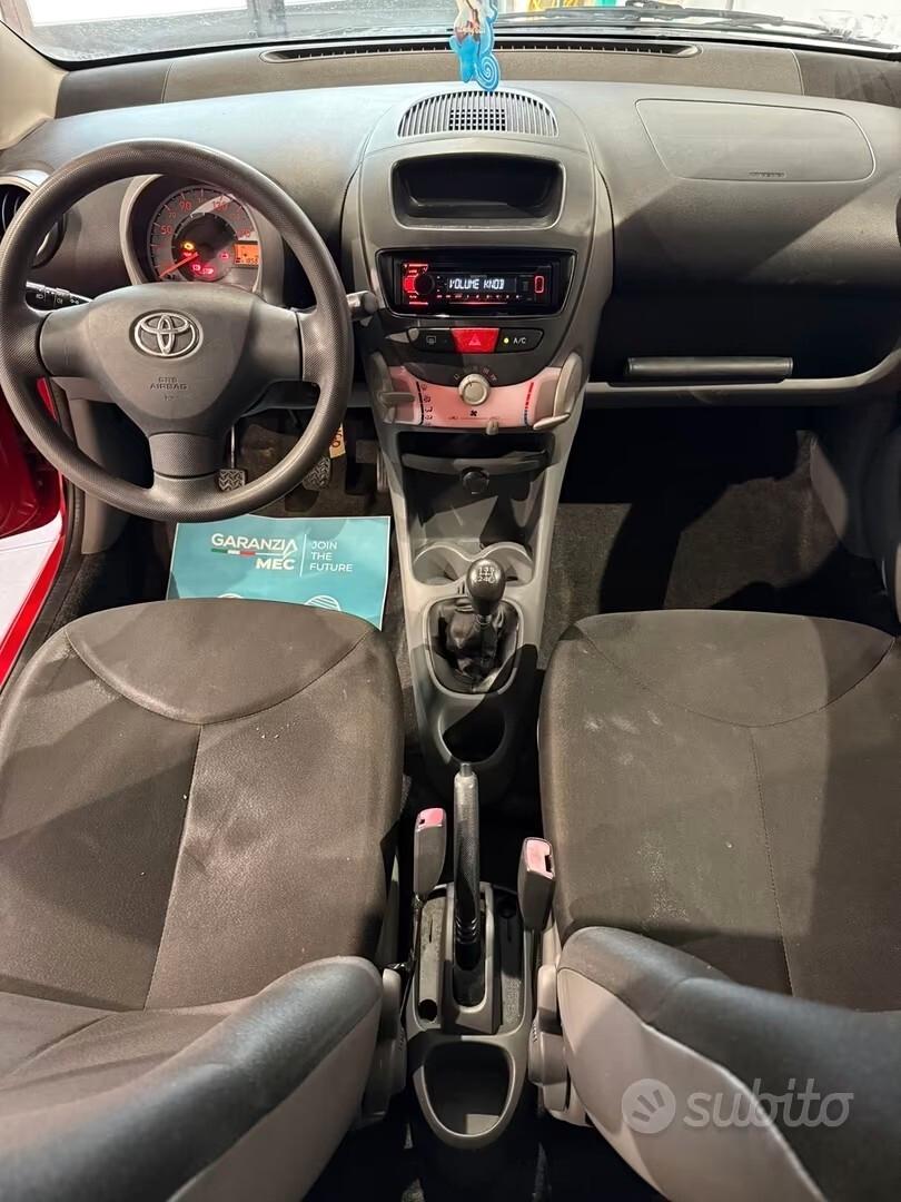 TOYOTA AYGO 1.0 - 5 PORTE - BENZINA