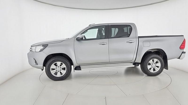 Toyota Hilux 2.4 D-4D A/T 4WD 4 porte Double Cab Executive N1 autocarro