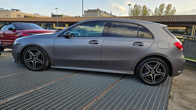 MERCEDES-BENZ A 180 PREMIUM AMG AUT GRIGIO MAGNO DESIGNO PELLE UNIPRO