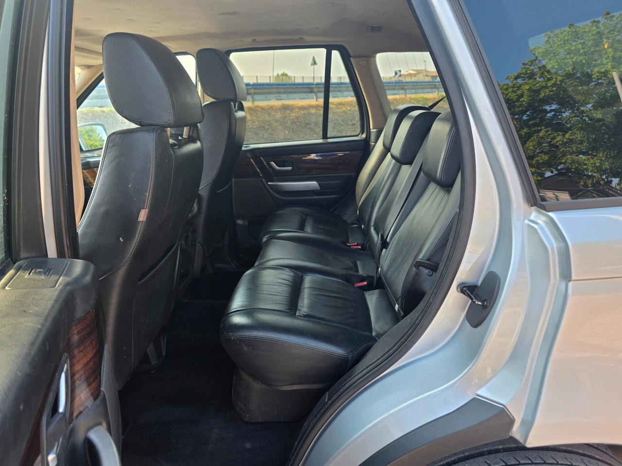 Land Rover Range Rover Sport Range Rover Sport 2.7 TDV6 HSE