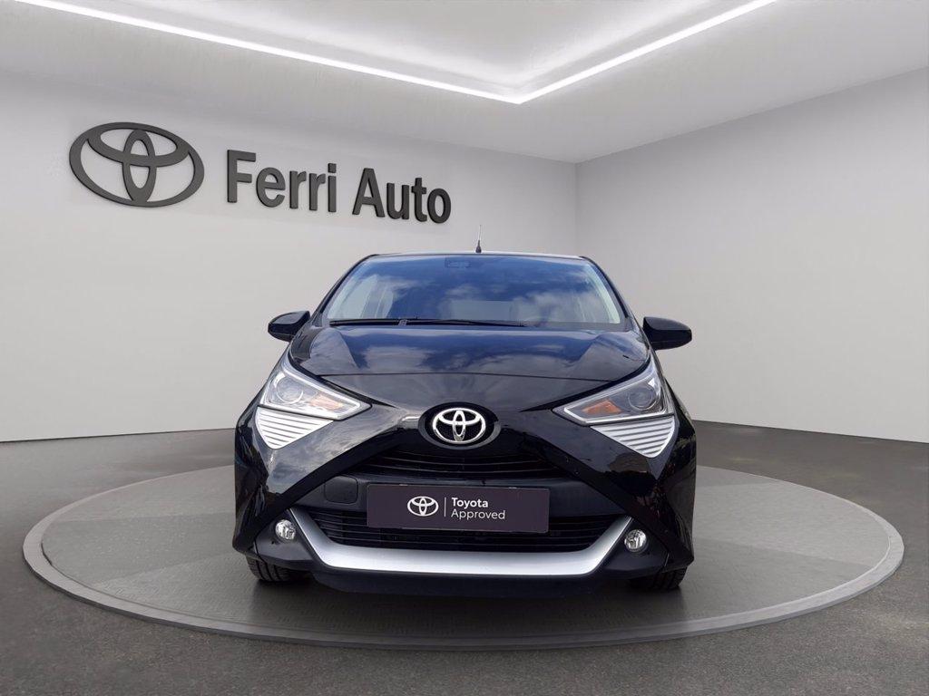 TOYOTA Aygo 5p 1.0 x-play m-mt 72cv del 2021