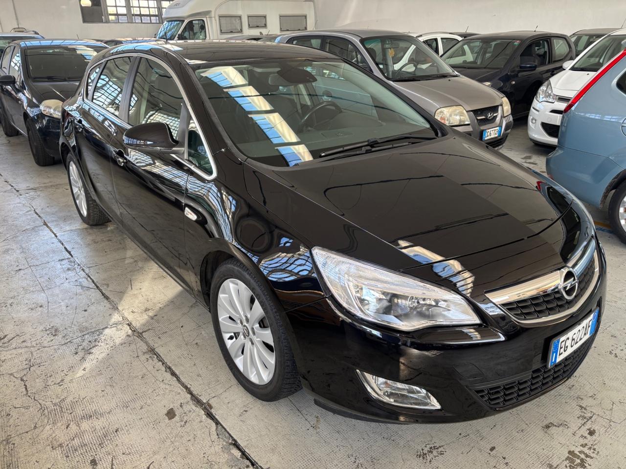 Opel Astra 1.4 Turbo 140CV 5 porte Cosmo