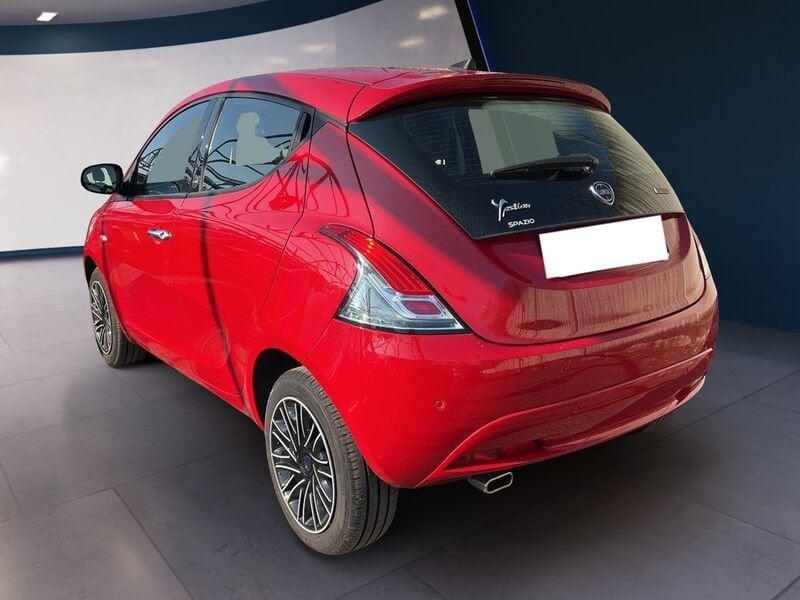 Lancia Ypsilon III 2021 1.0 firefly hybrid Gold s&s 70cv