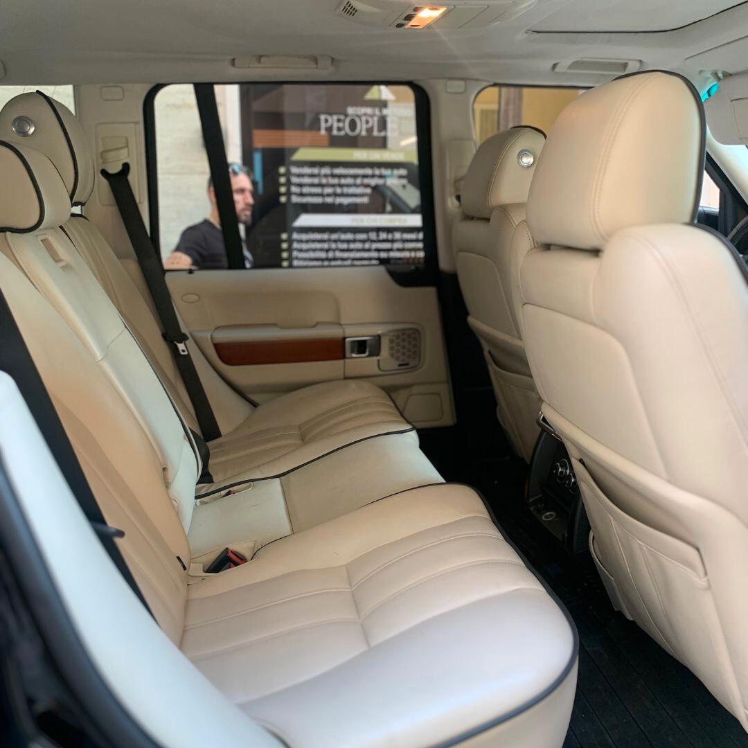 Land Rover Altro Range Rover Vogue 4.4 TDV8