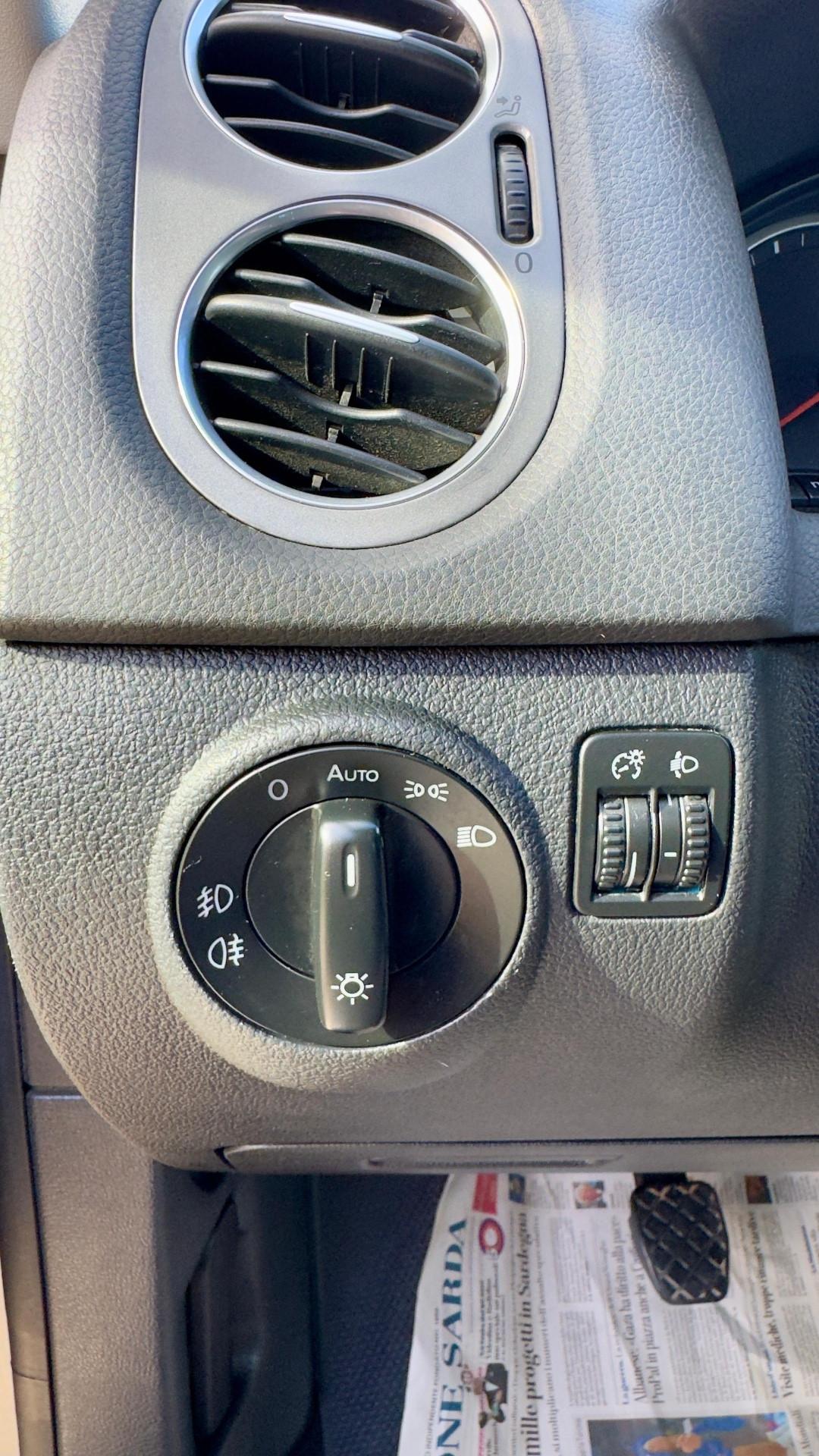 Volkswagen Tiguan 2.0 TDI 170 CV DPF Sport & Style (18°)