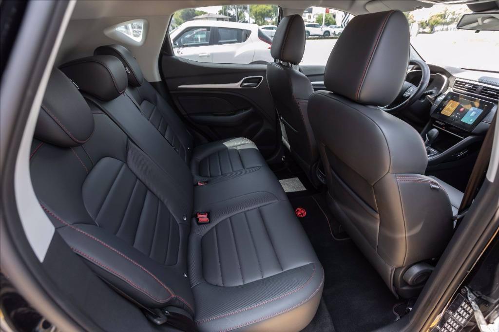 MG ZS 1.0 Luxury auto del 2024