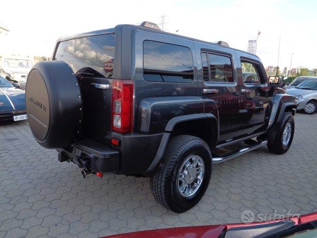 Hummer H3 benzina v8