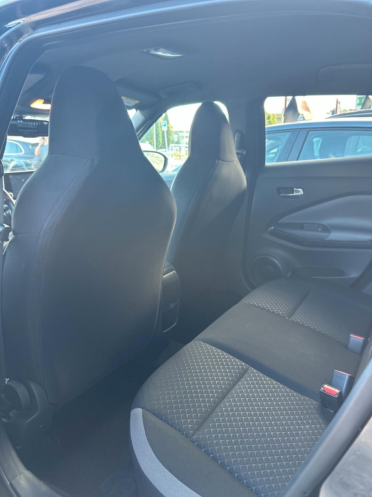 Nissan Juke 1.0 DIG-T 114 CV N-Connecta