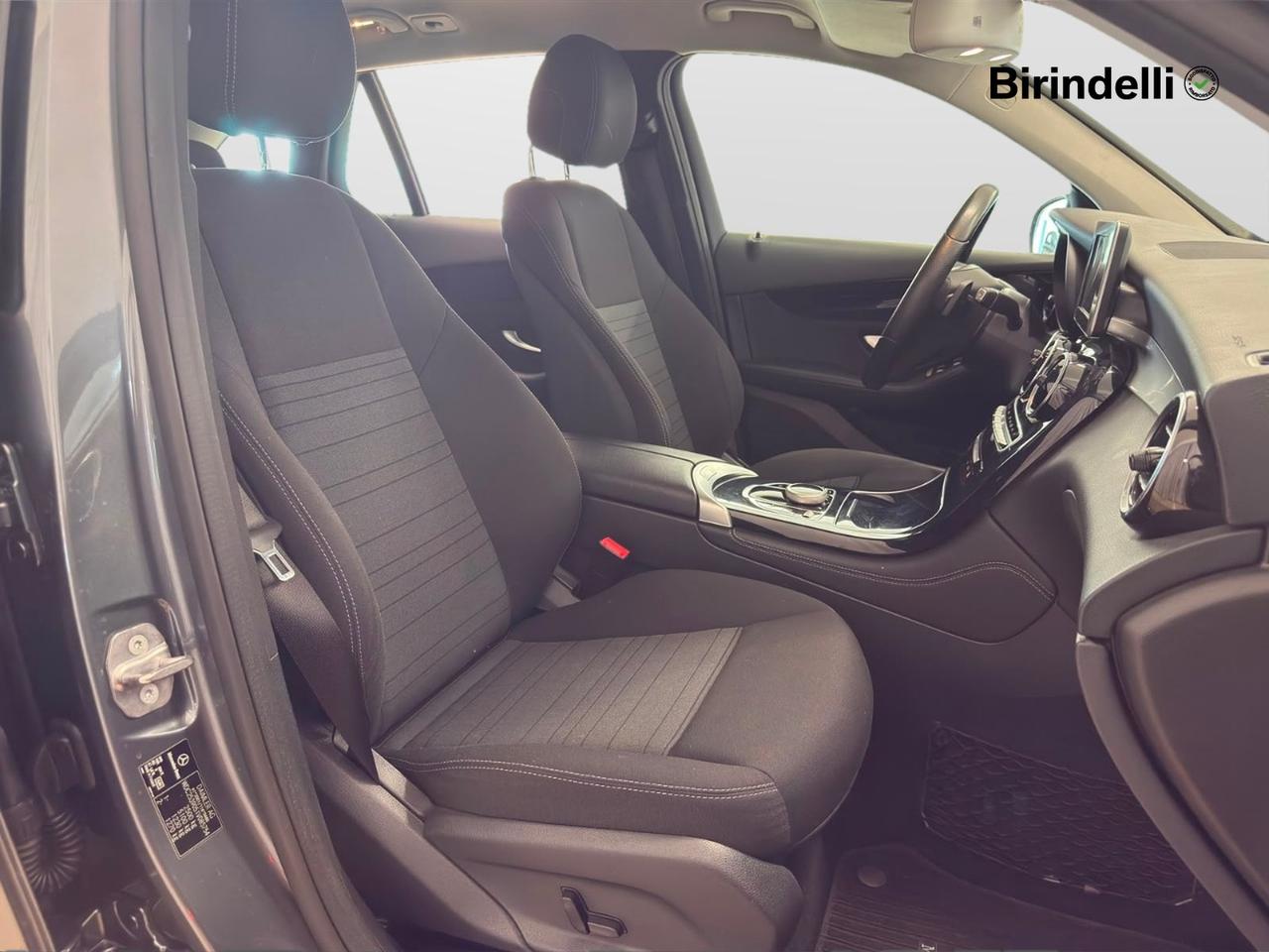 Mercedes-Benz GLC (X253) - GLC 220 d 4Matic Business
