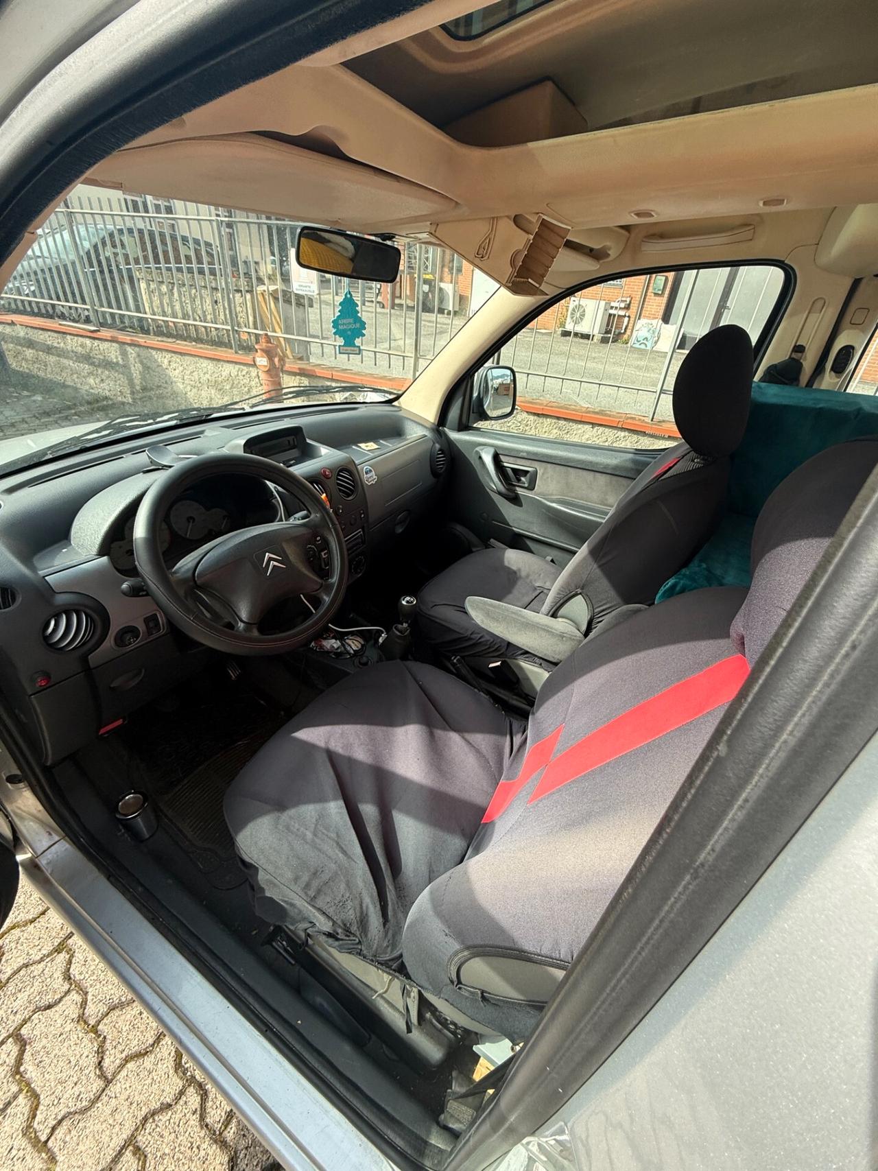 Citroen Berlingo camperizzato allestito