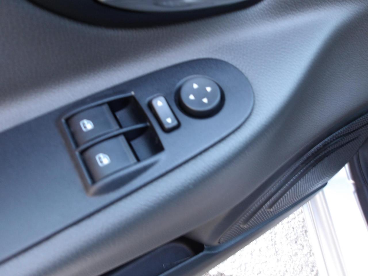 Lancia Ypsilon 5 Porte Ypsilon 1.3 mjt Silver s&s 95cv